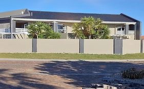 Beachwood Inn Melkbosstrand